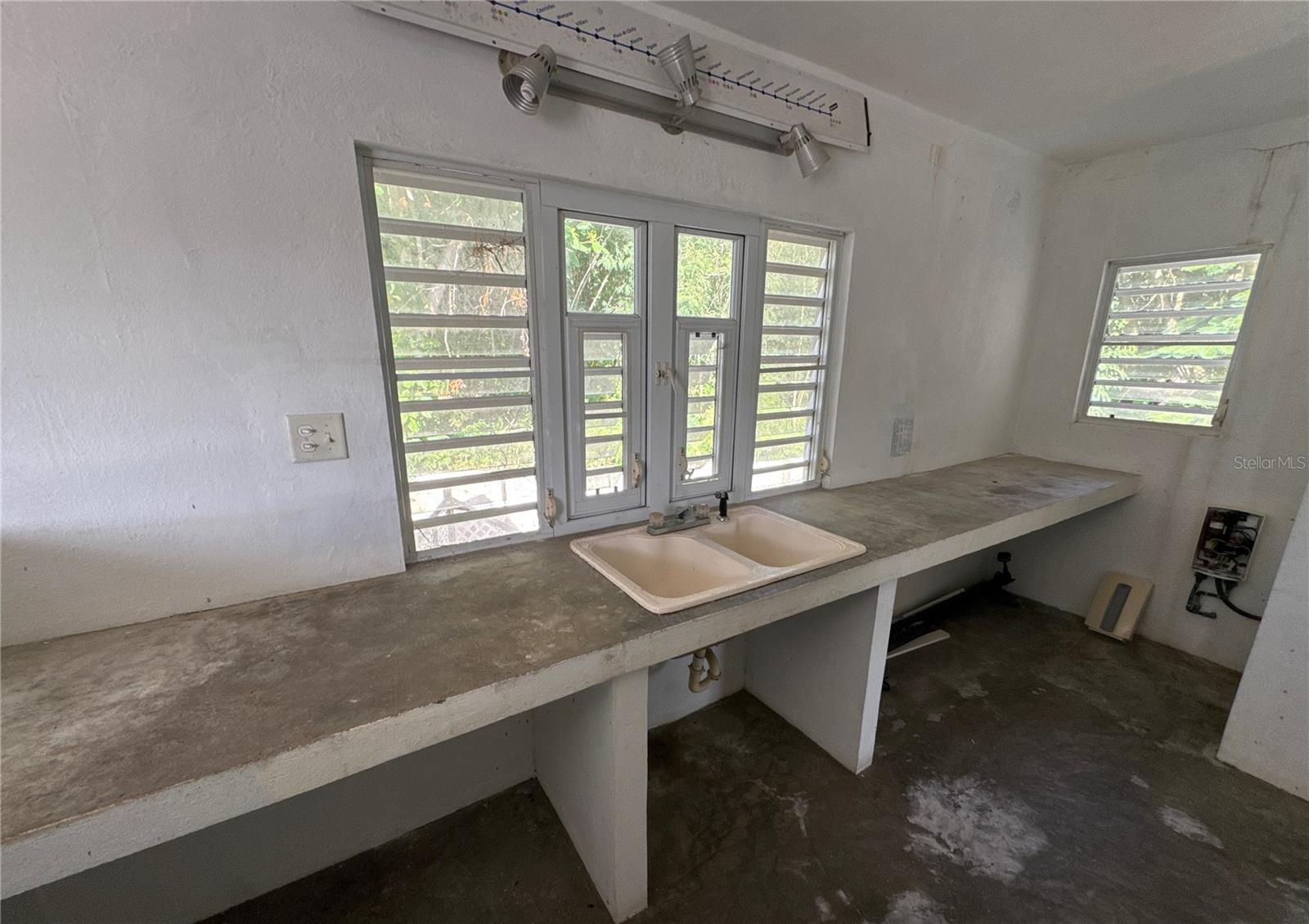 PUERTO FERRO - Residential