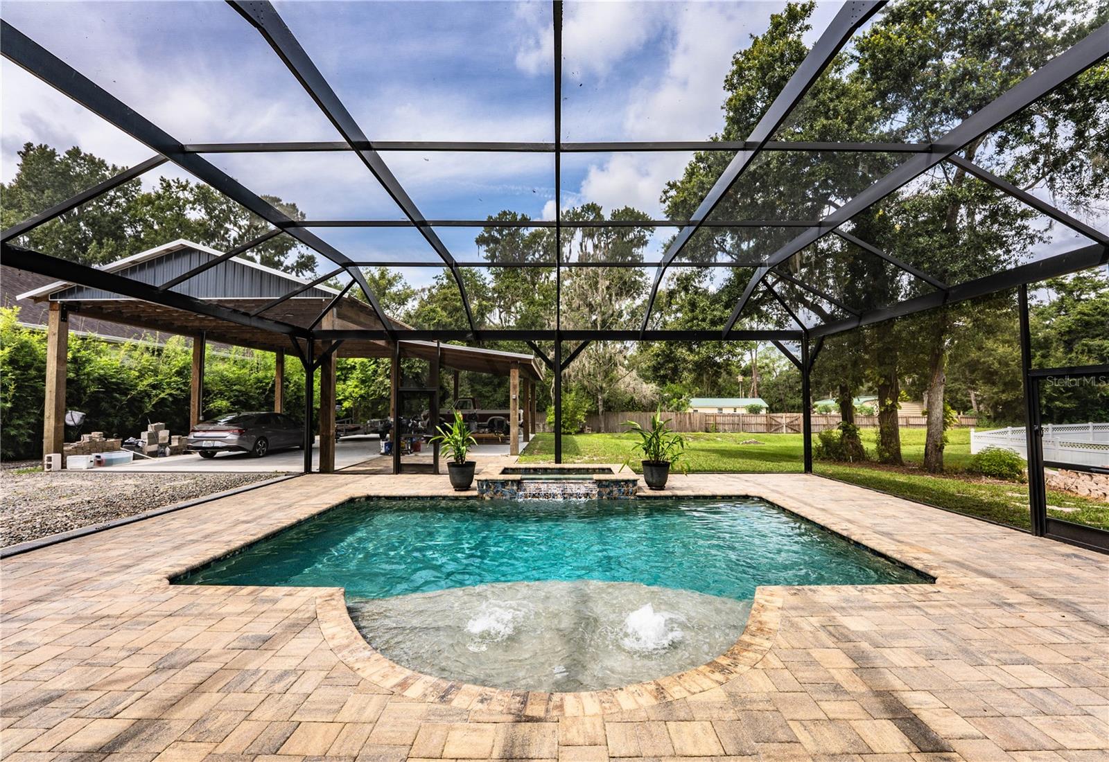 GARDNER OAKS - Residential