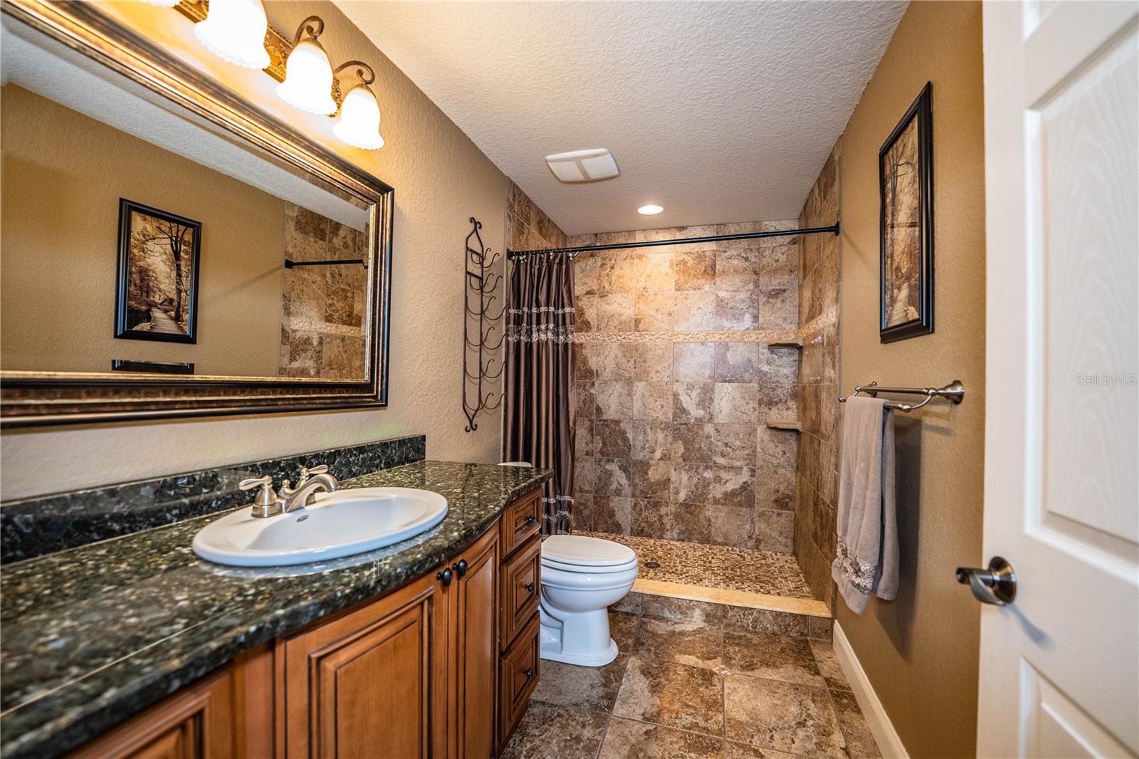 GARDNER OAKS - Residential