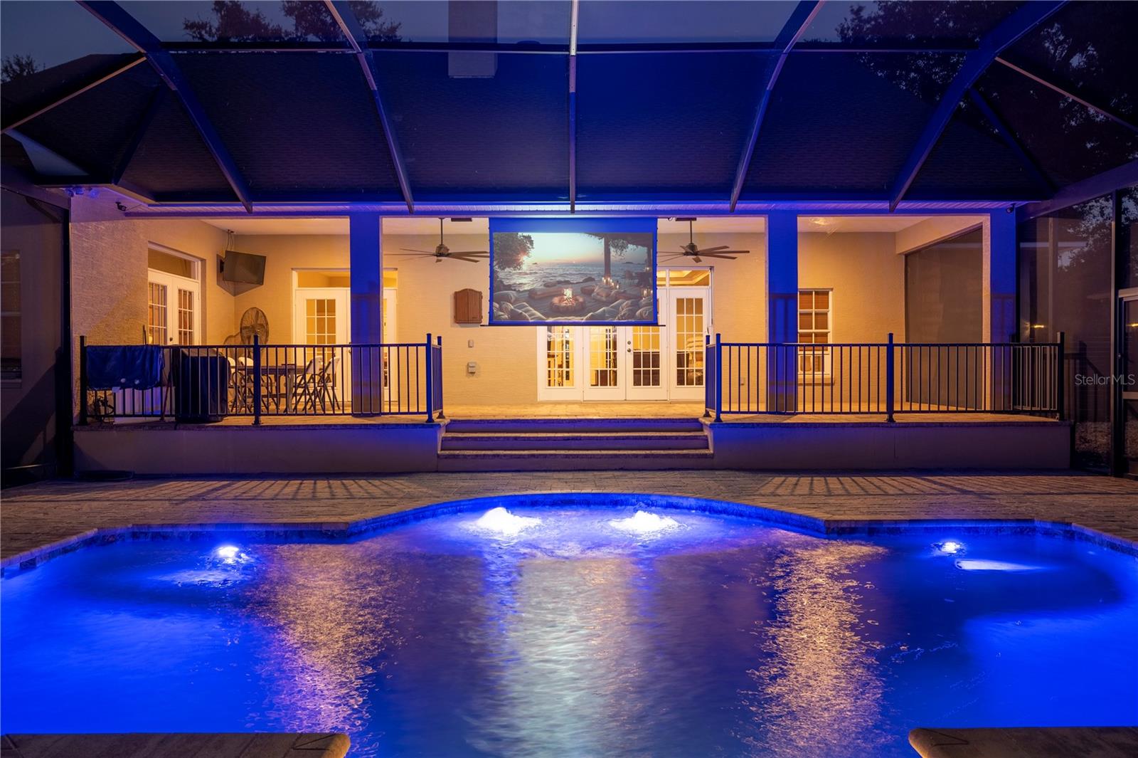 GARDNER OAKS - Residential