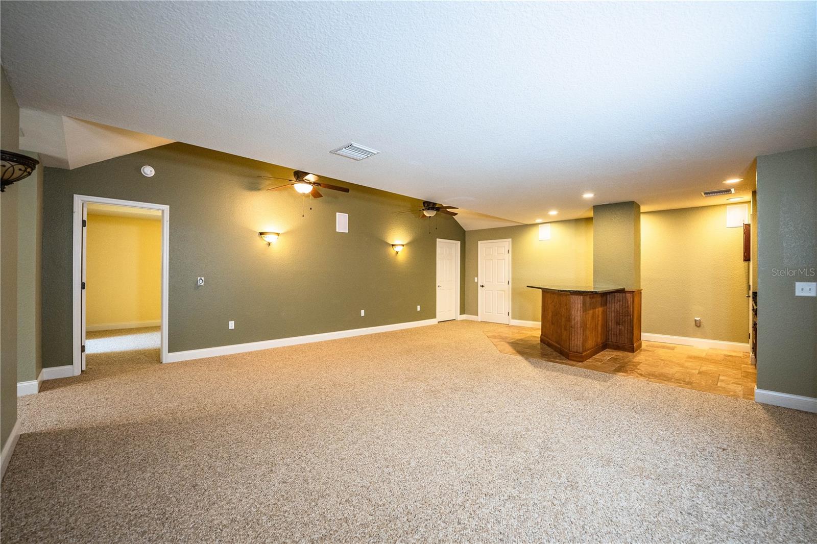GARDNER OAKS - Residential