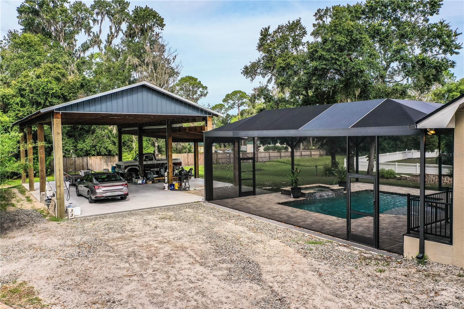 GARDNER OAKS - Residential