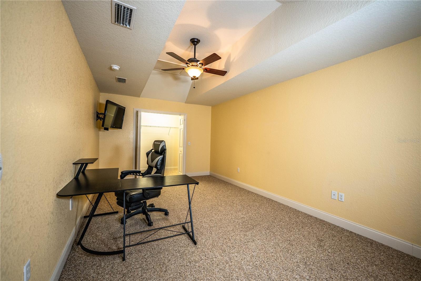 GARDNER OAKS - Residential
