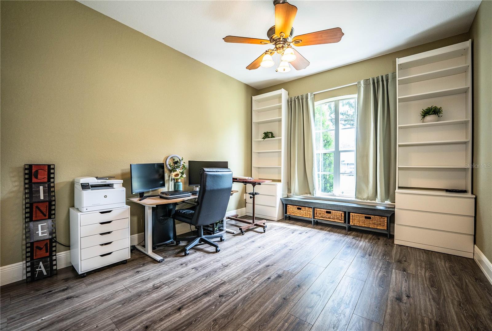 GARDNER OAKS - Residential
