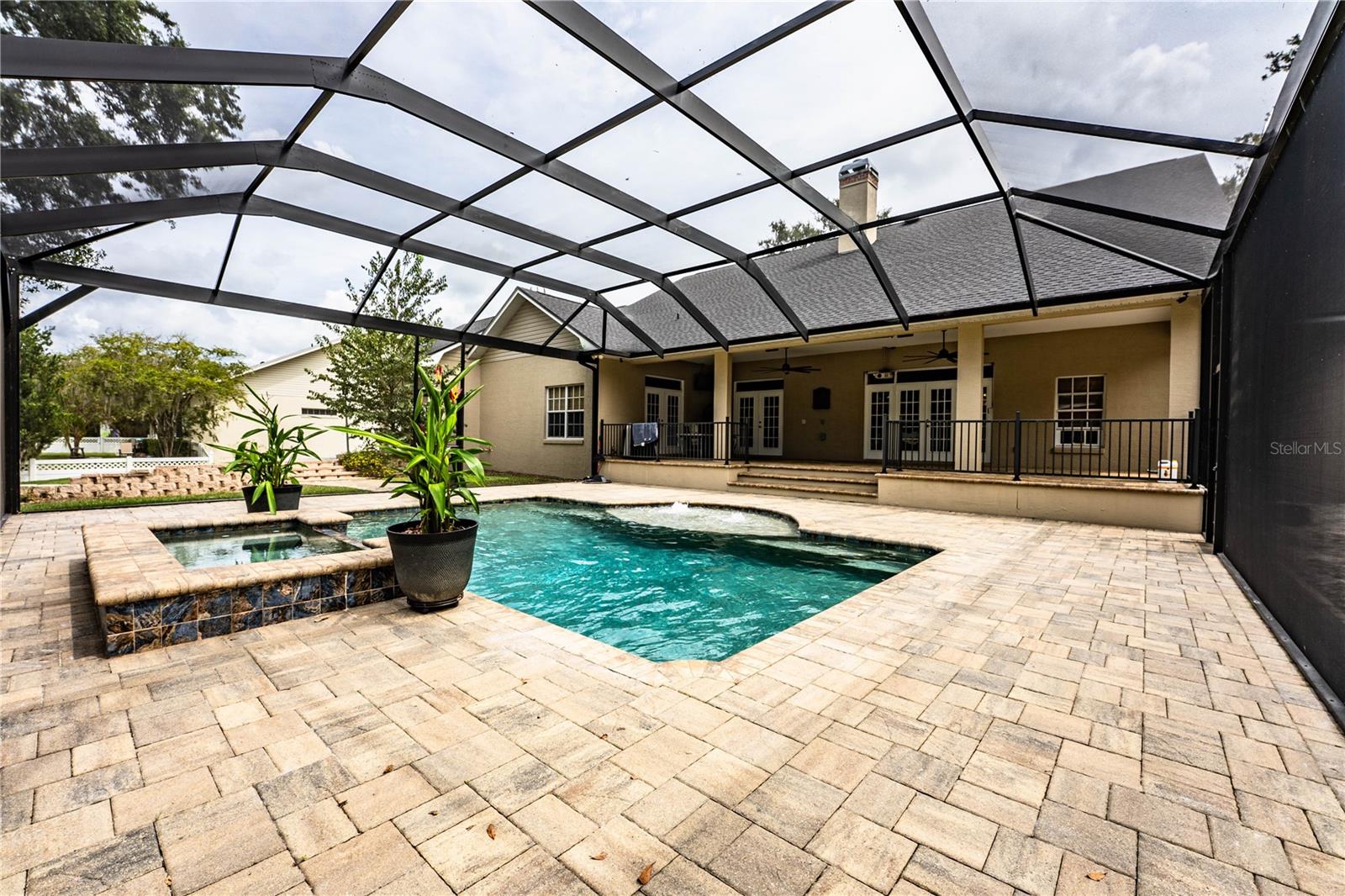 GARDNER OAKS - Residential