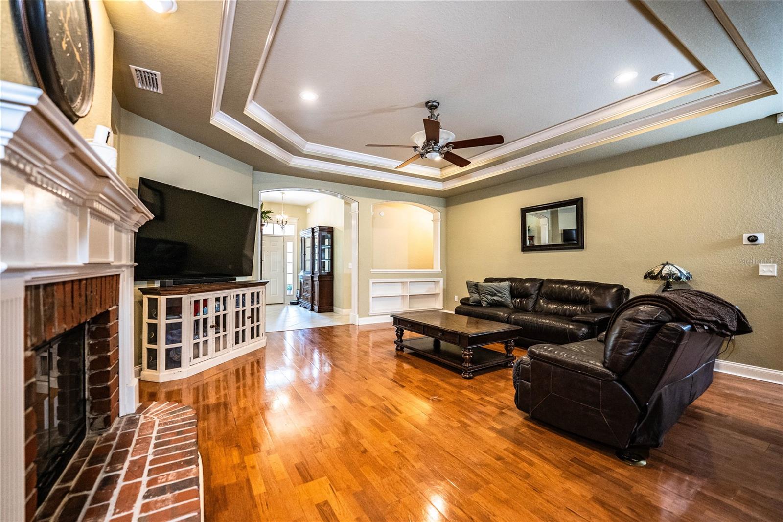 GARDNER OAKS - Residential