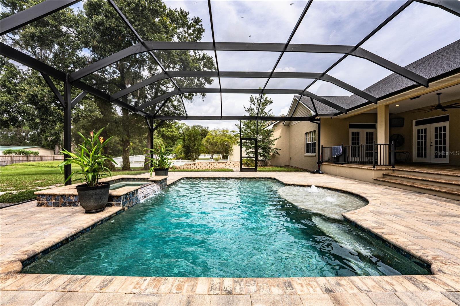 GARDNER OAKS - Residential