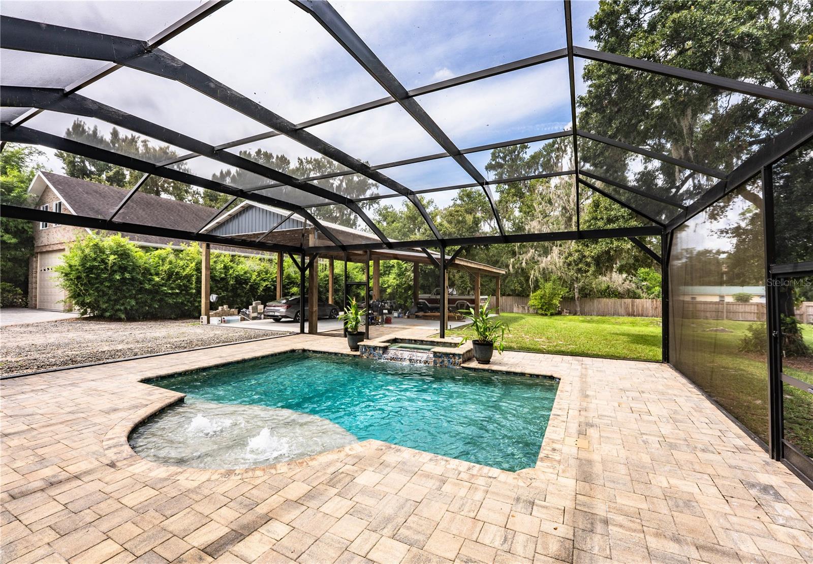 GARDNER OAKS - Residential