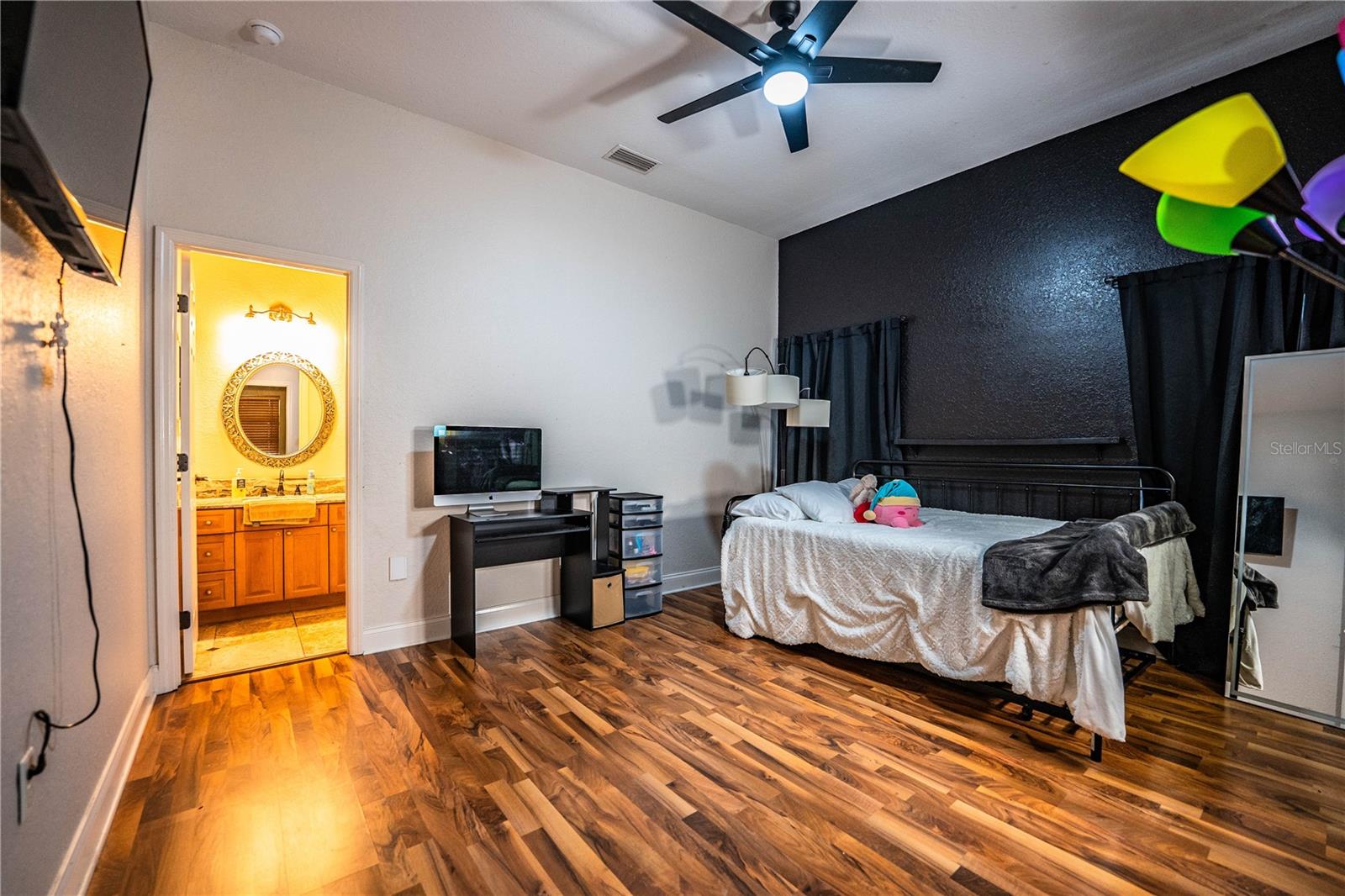 GARDNER OAKS - Residential