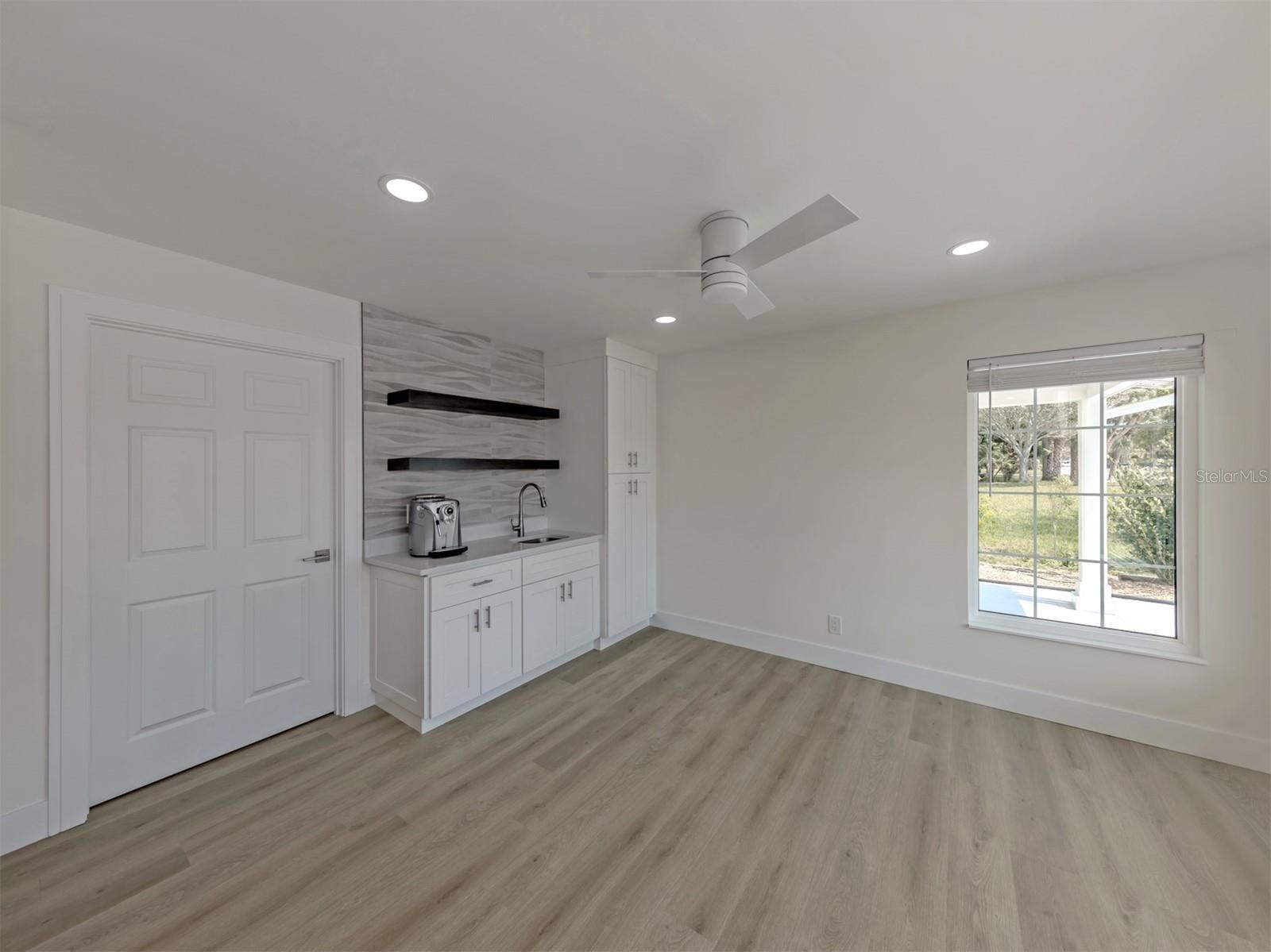 NOKOMIS - Residential