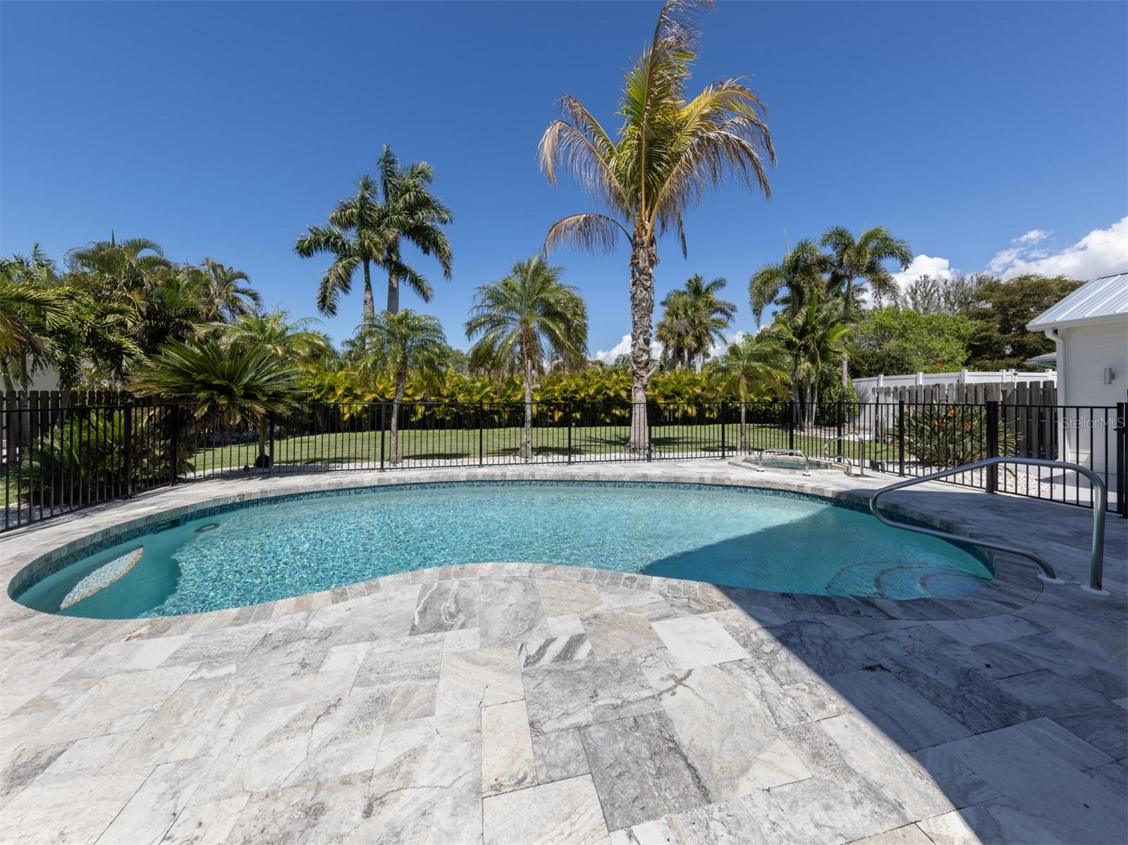 NOKOMIS - Residential