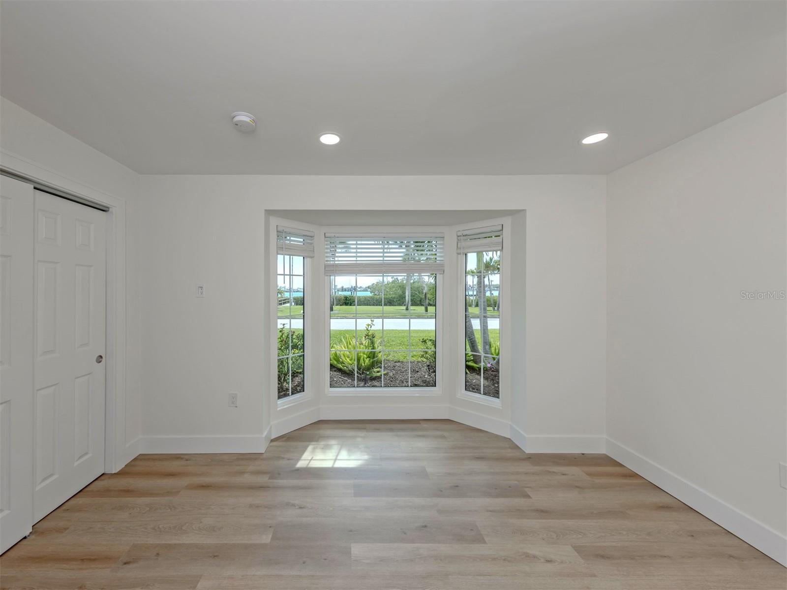 NOKOMIS - Residential