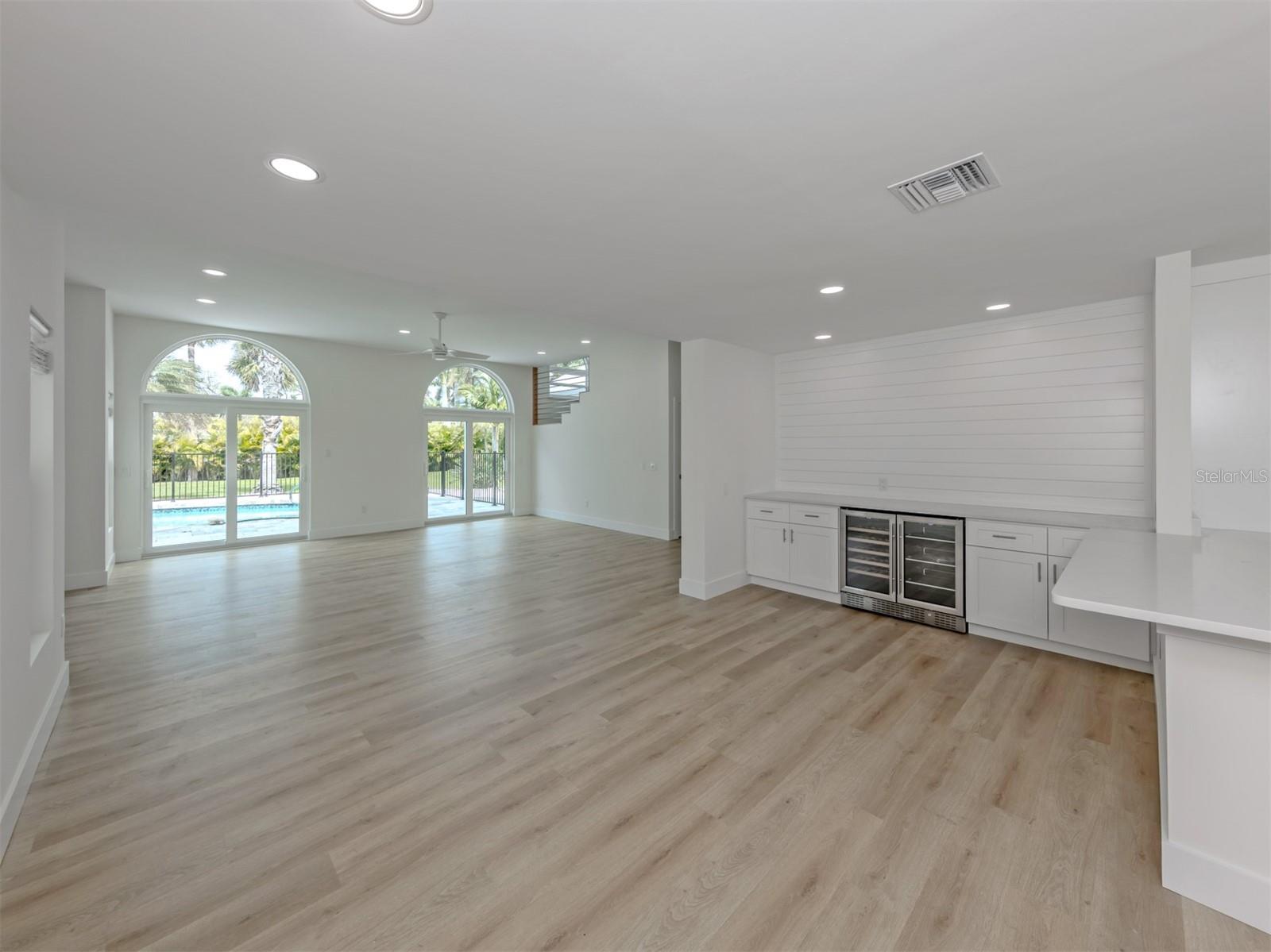 NOKOMIS - Residential