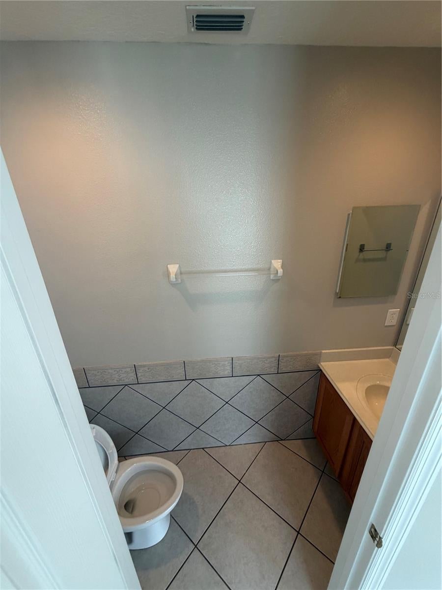 16042 RIVER POINTE COURT
