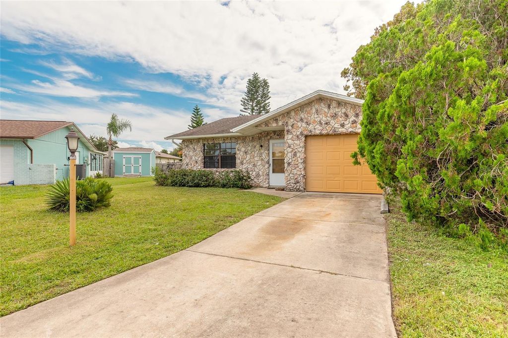 Photo of 1316 Point Court, Port Orange, FL 32127 (MLS # V4945257)