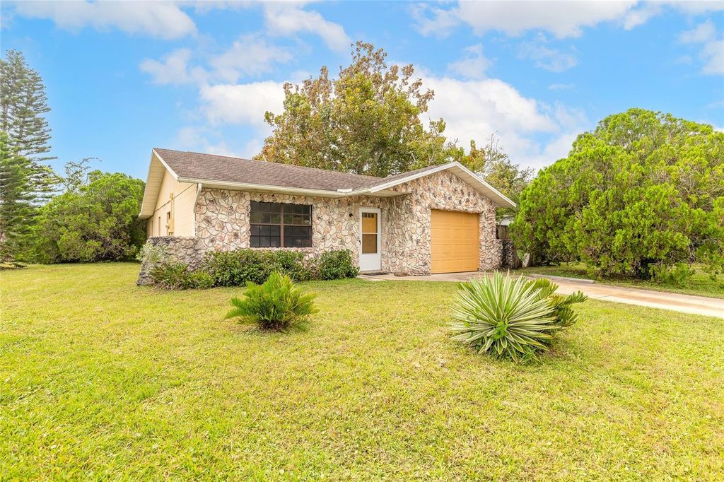 Photo of 1316 Point Court, Port Orange, FL 32127 (MLS # V4945257)