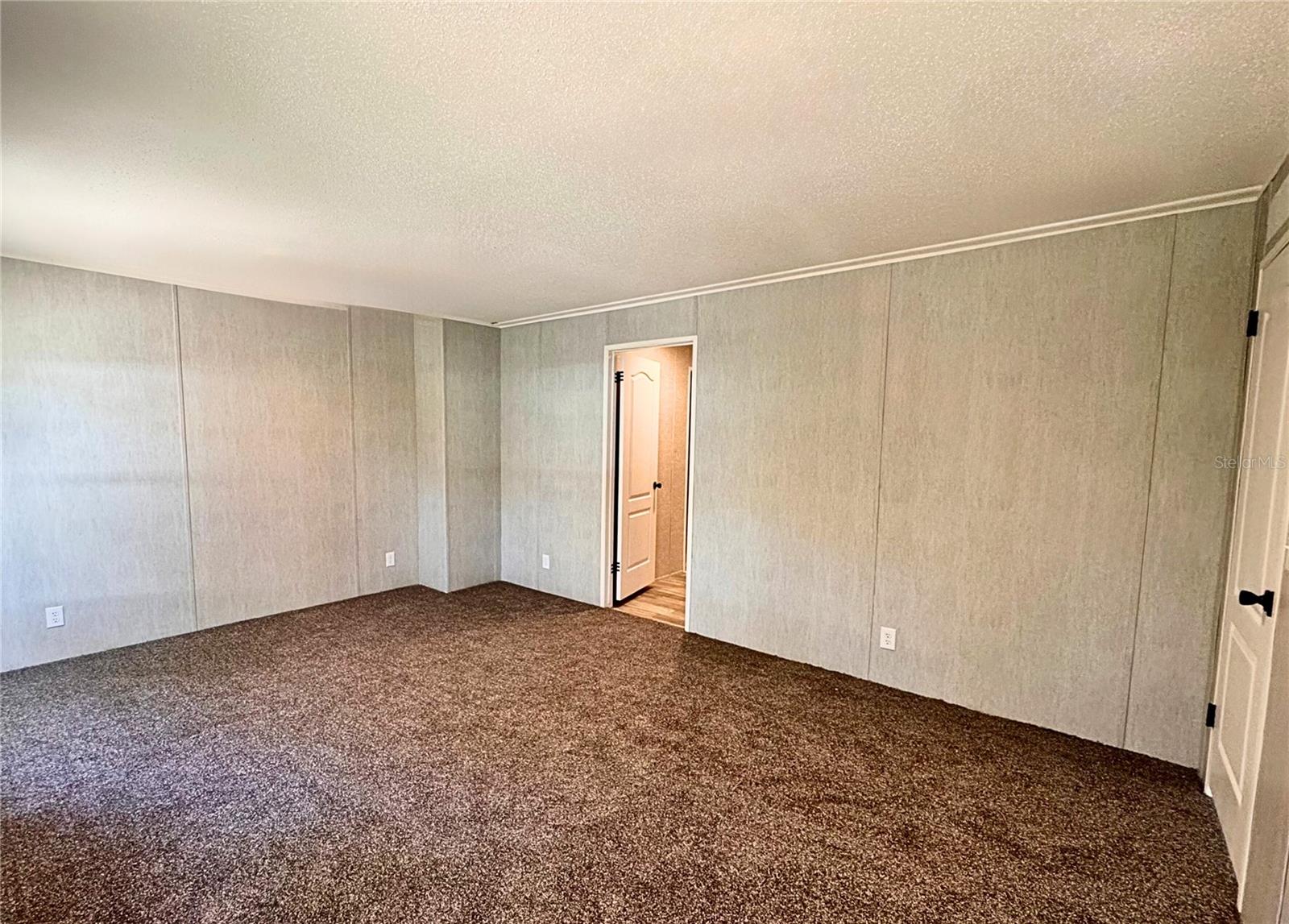 MASARYKTOWN/OAK FOREST/WAVRO - Residential