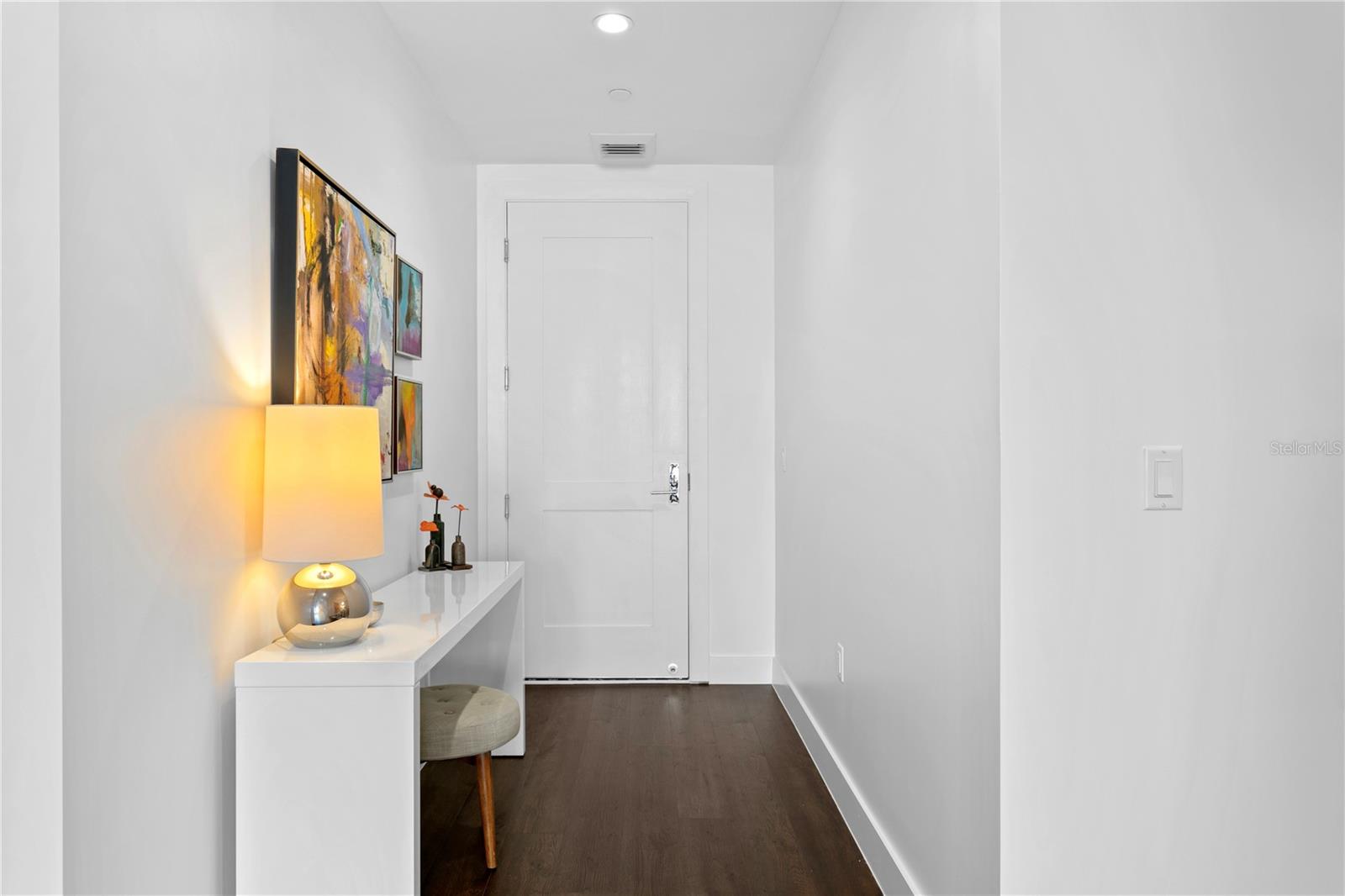 301 1ST STREET S 3204