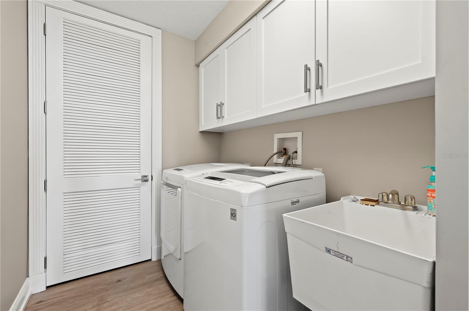 RIVERWALK AT HARBOUR VILLAGE - Residential