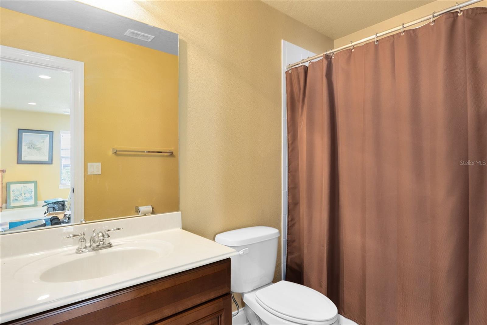 BALDWIN PARK UN 10 - Residential