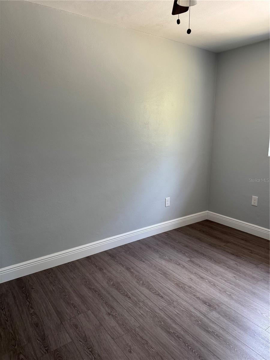 LAKEVIEW HEIGHTS SEC 01 - Residential Lease