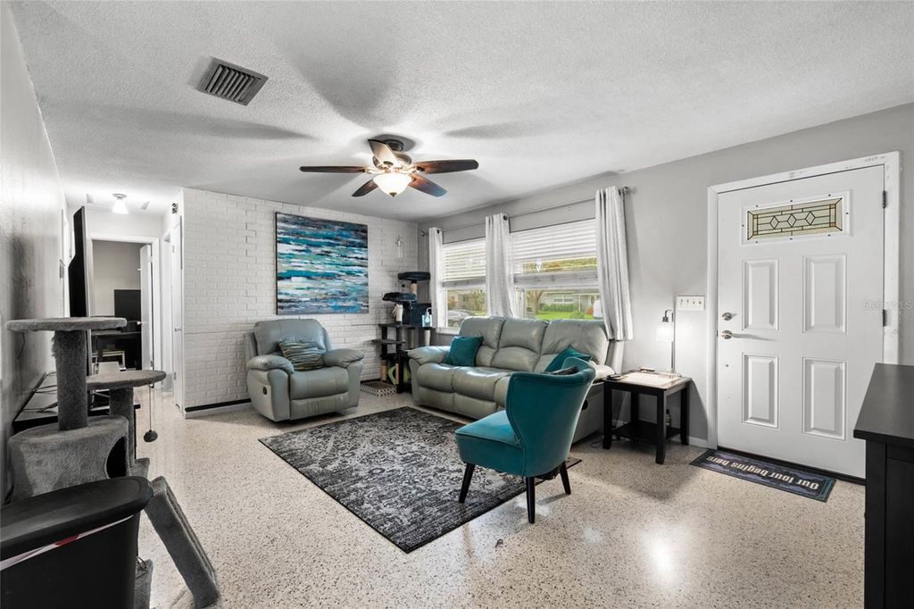 Photo of 5705 45th Avenue N, Kenneth City, FL 33709 (MLS # TB8406369)