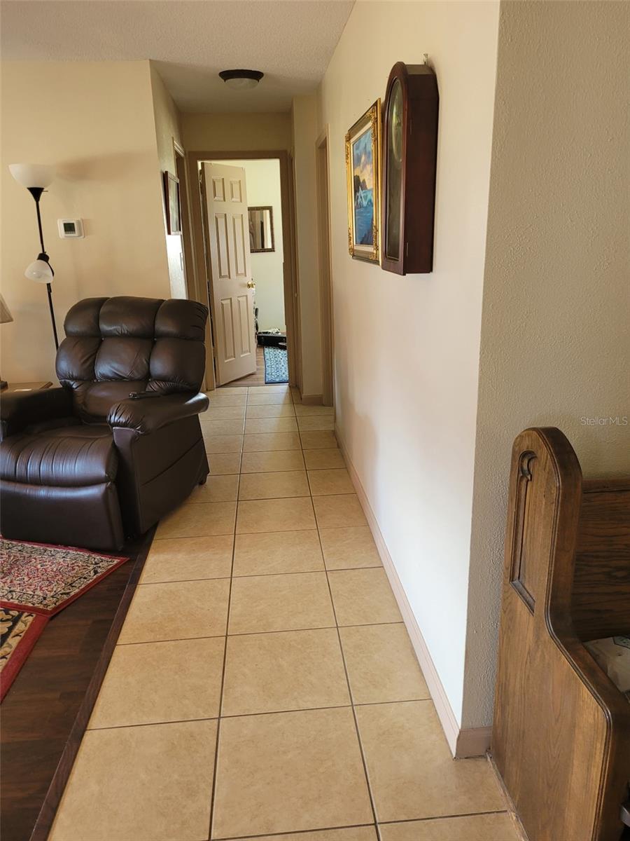 LAKE WEIR BEACH SEC - Residential