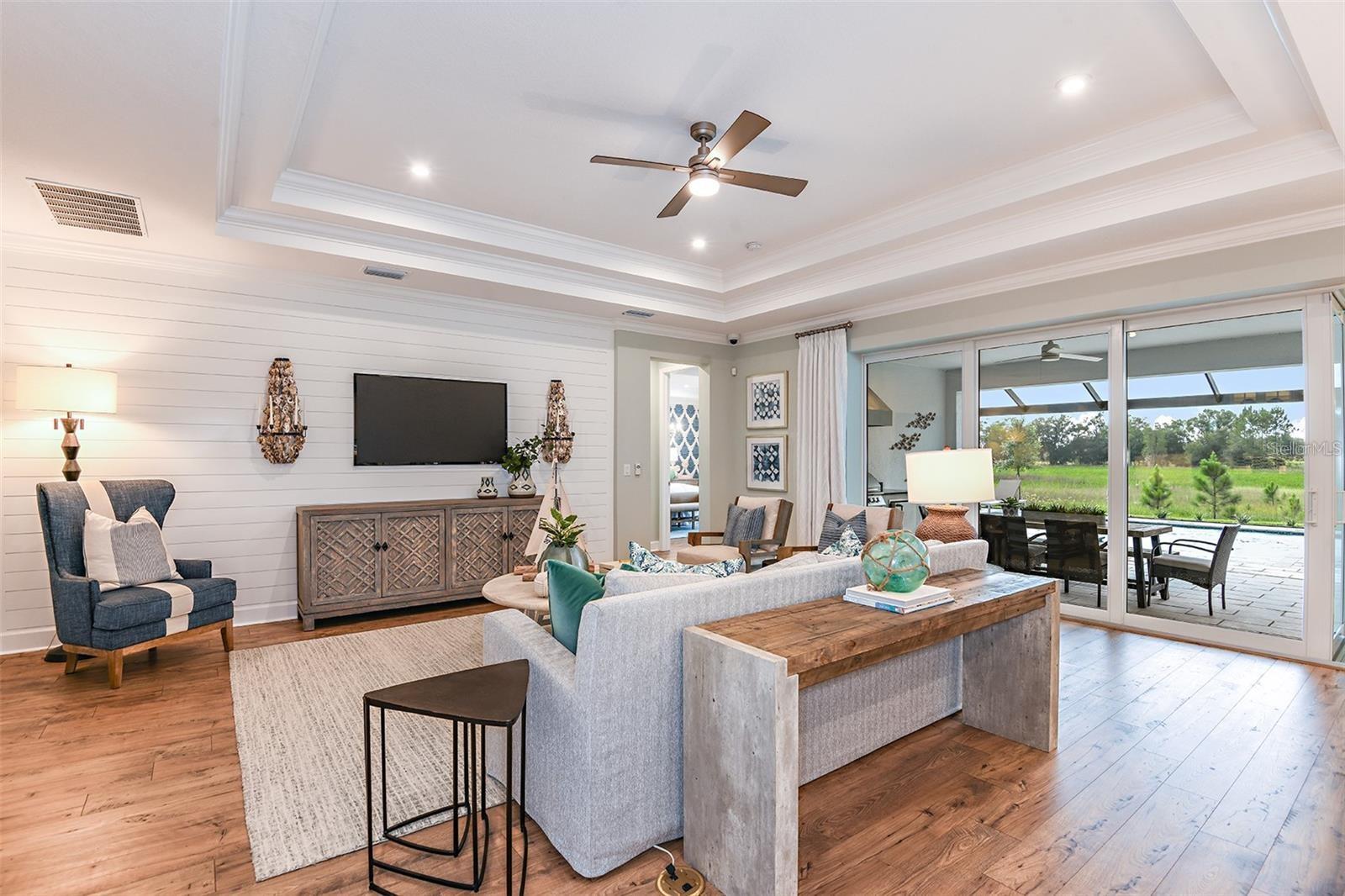 RIVER LANDING - Residential