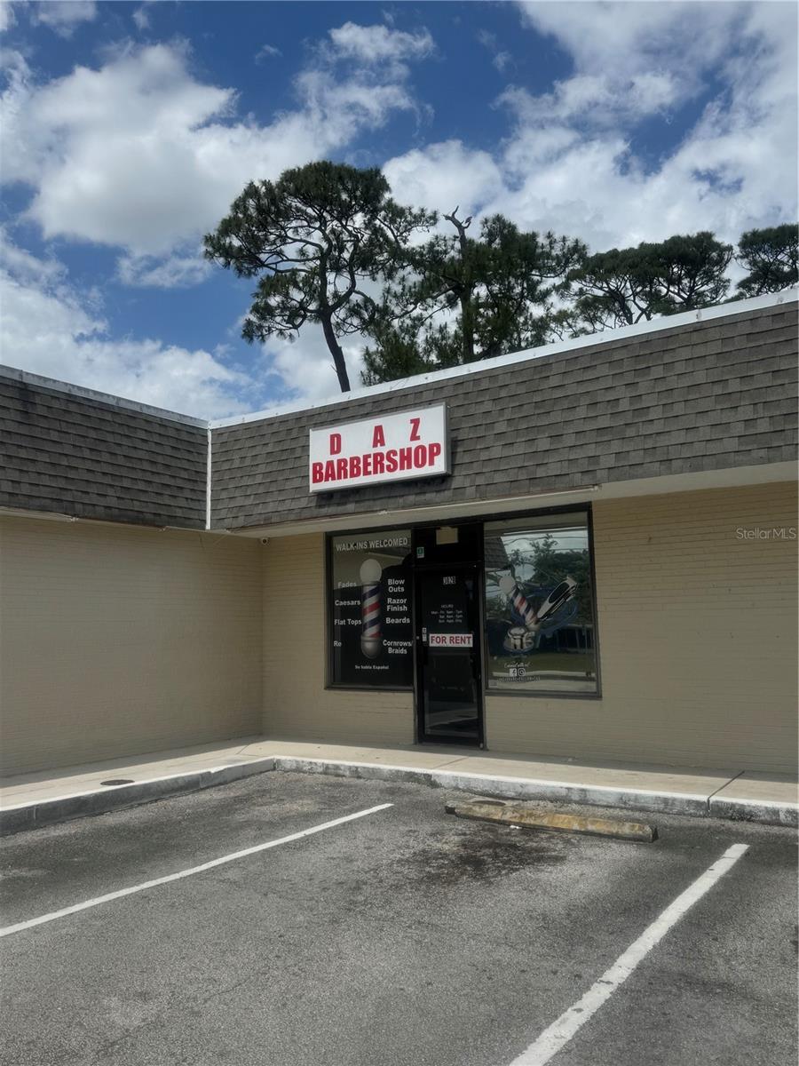 302 SW TULIP BOULEVARD