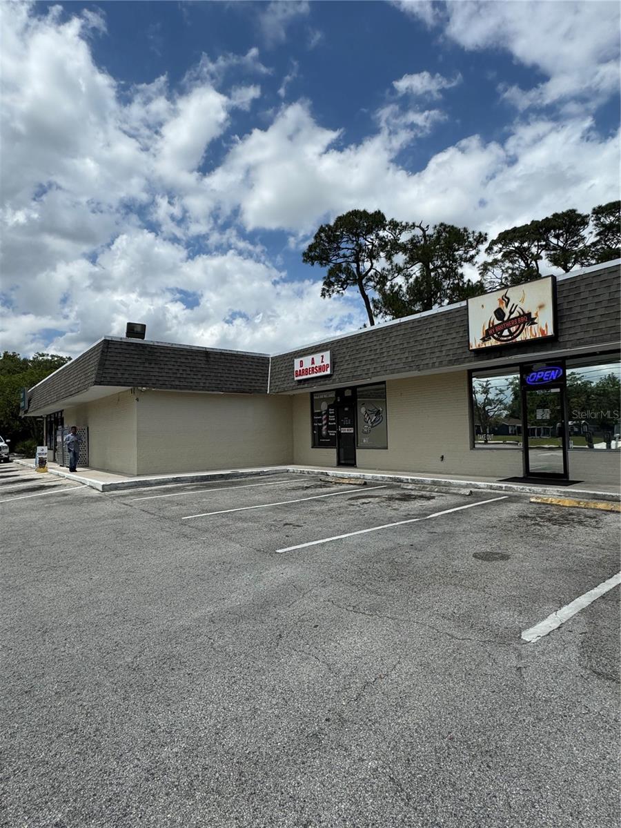 302 SW TULIP BOULEVARD