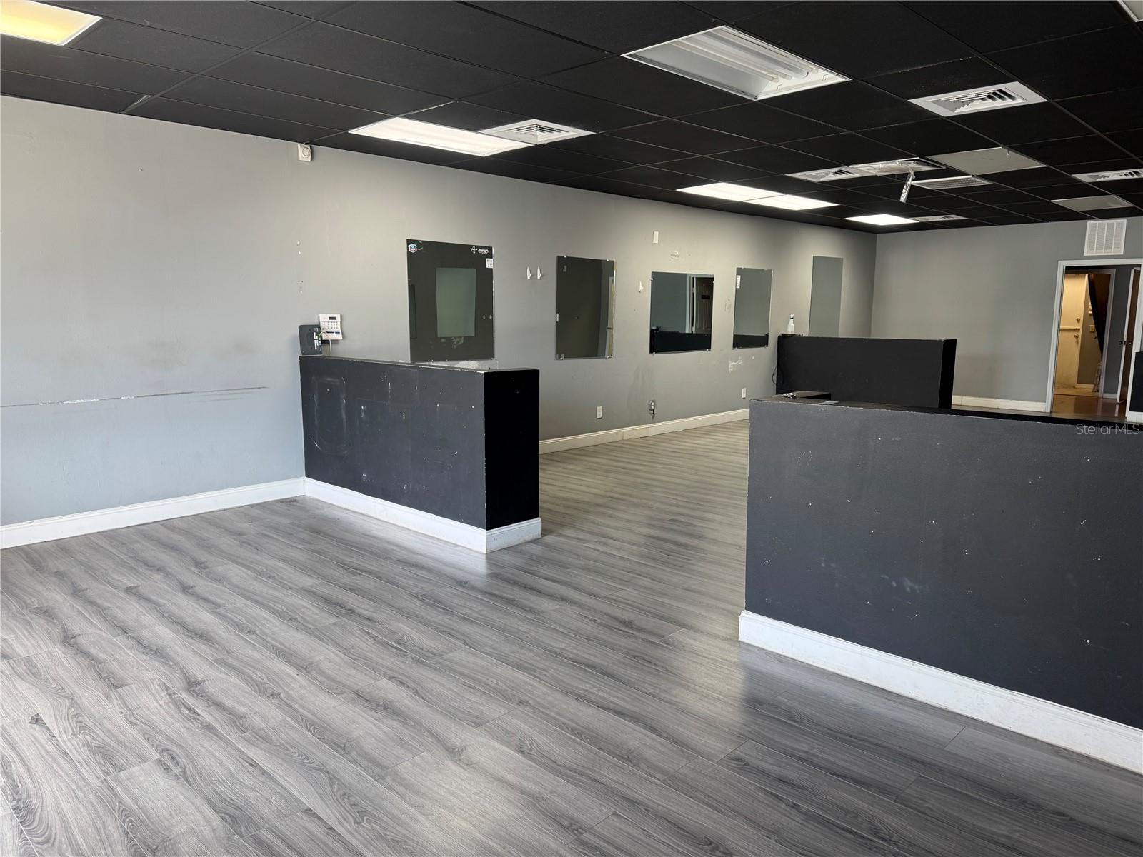 302 SW TULIP BOULEVARD