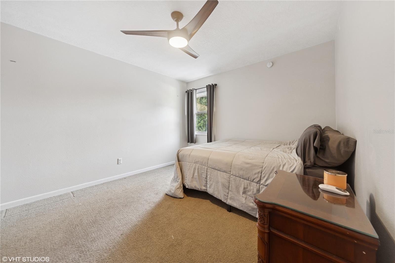 COUNTRY AIRE PH THREE - Residential