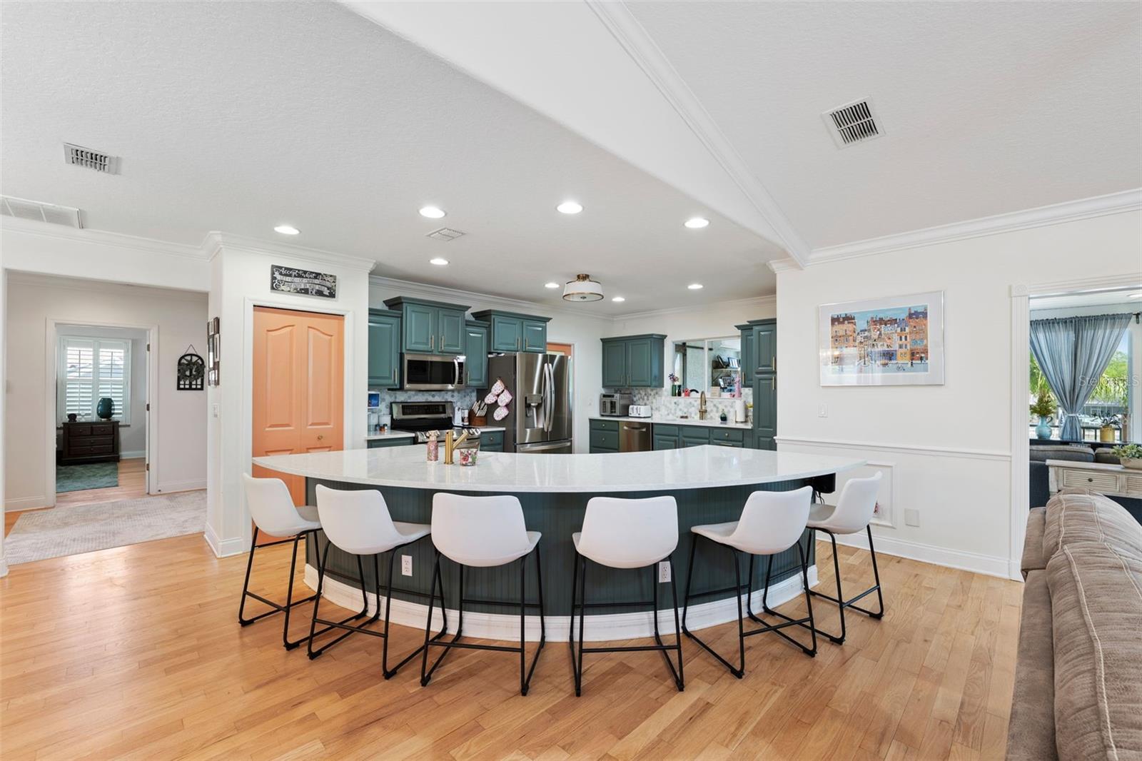 5500 LEAHY LANE