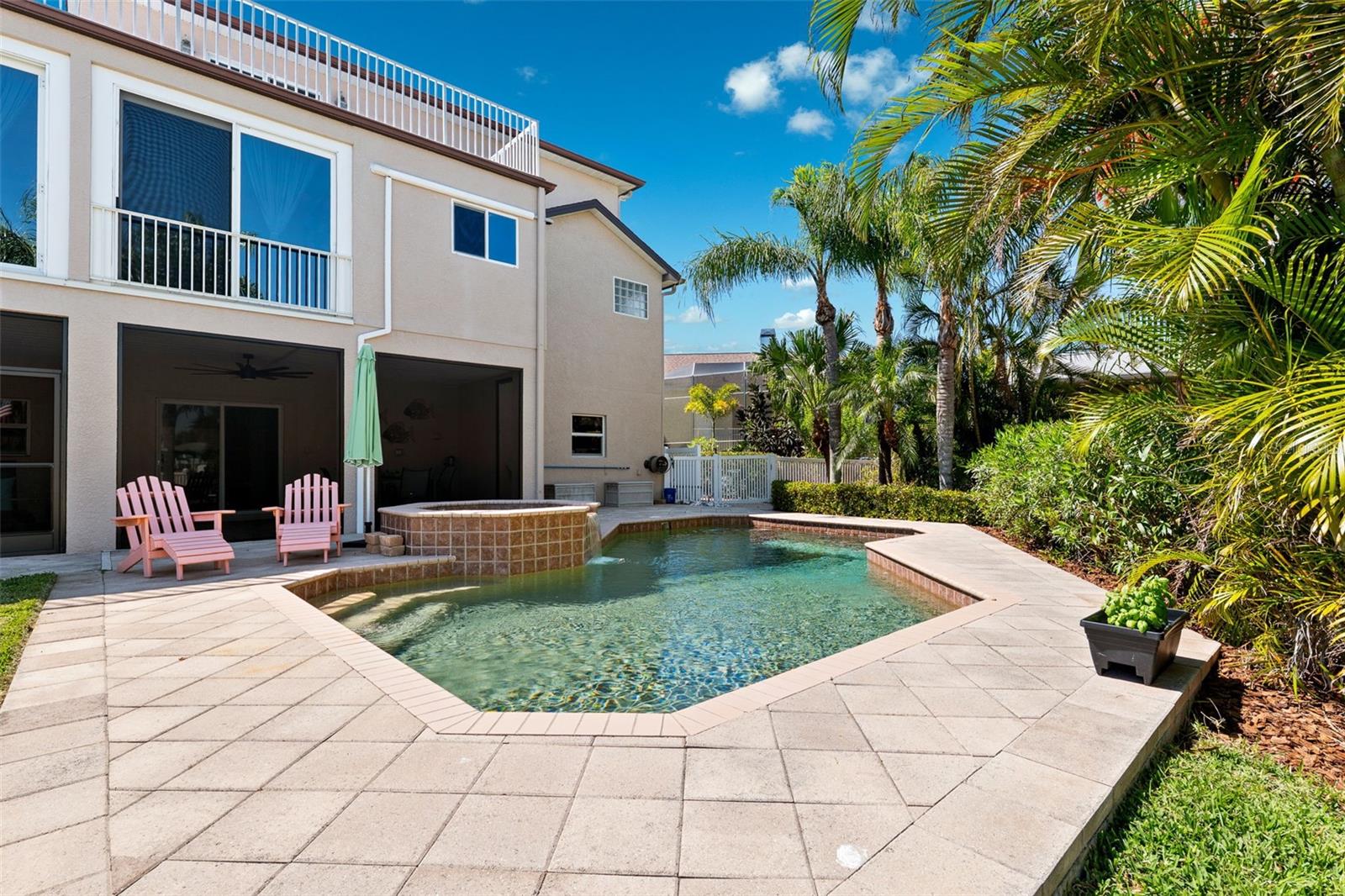 5500 LEAHY LANE