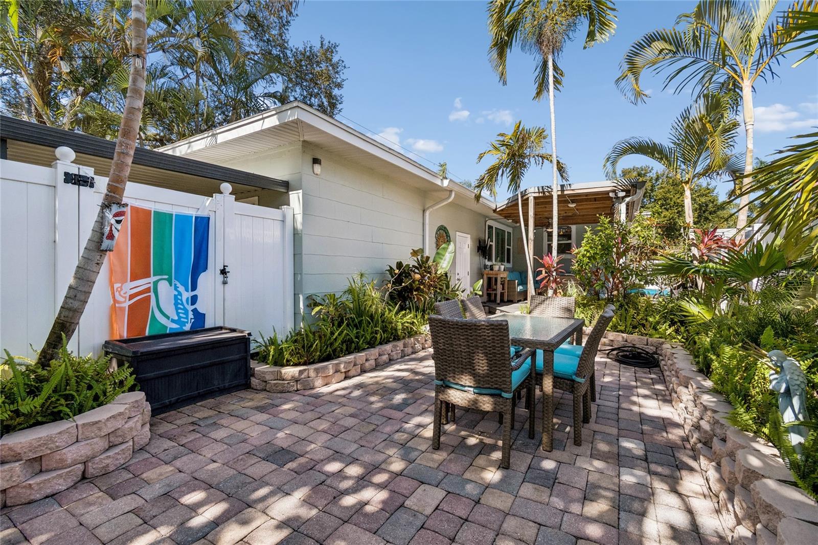 HILCREST - Residential