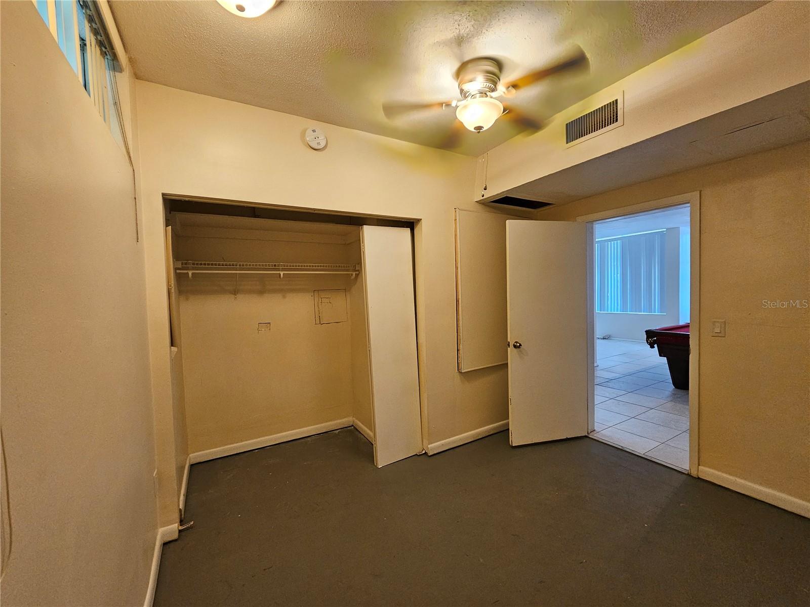 BLACK ARCES - Residential Lease