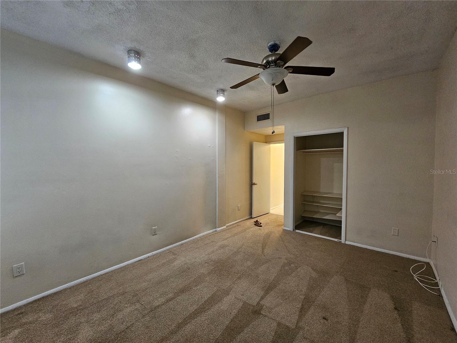 BLACK ARCES - Residential Lease