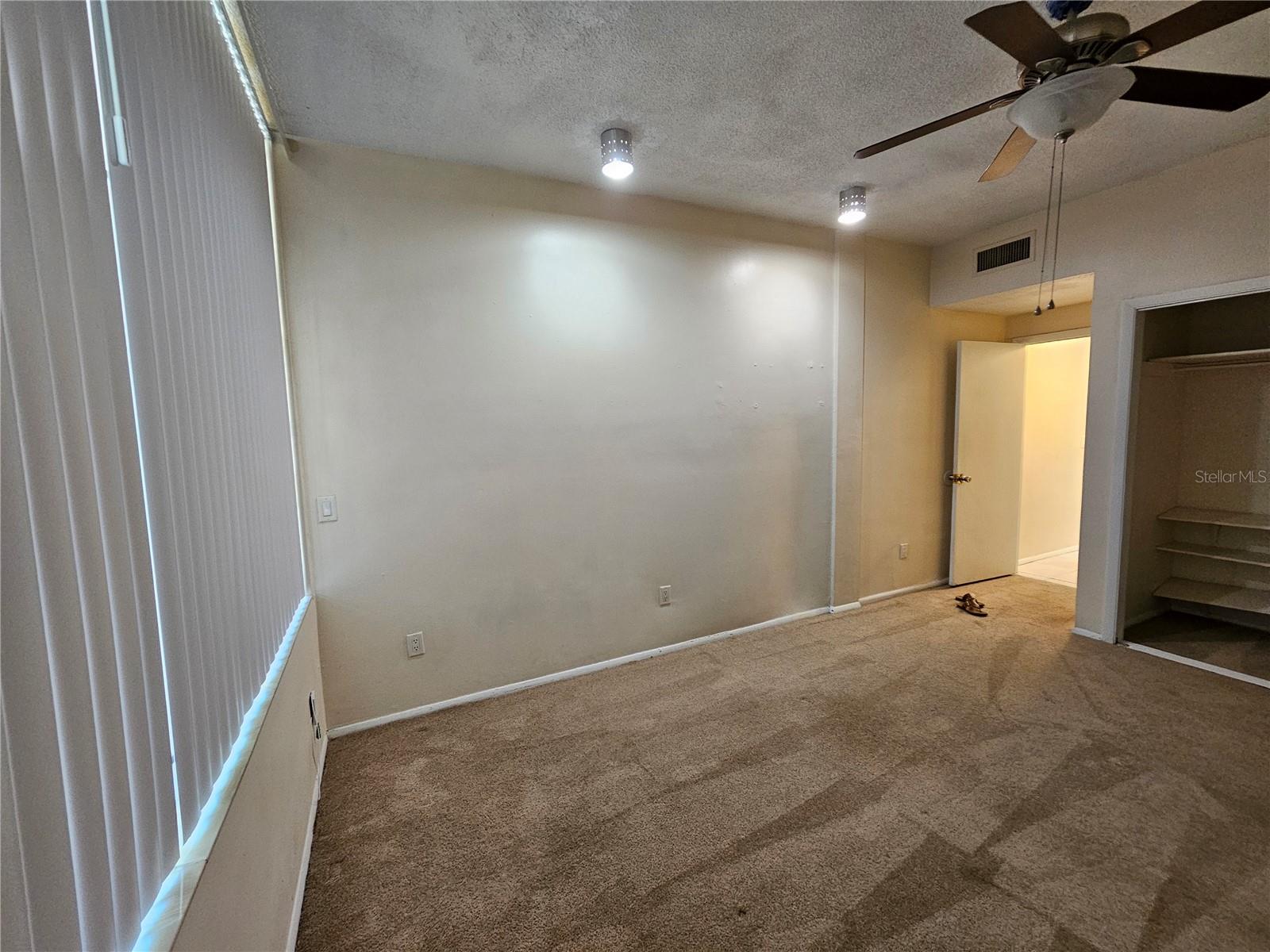 BLACK ARCES - Residential Lease
