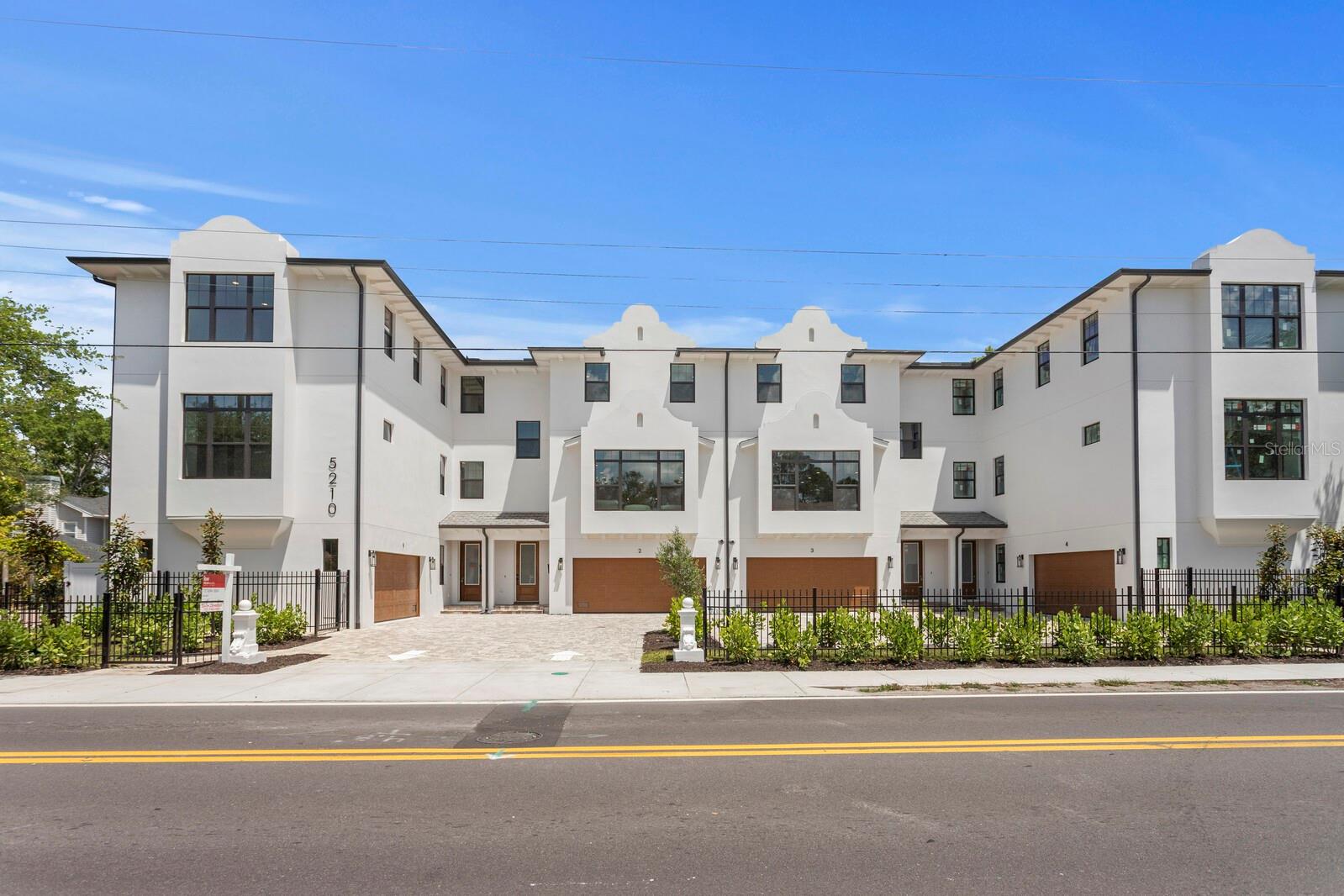 BAYSHORE RESIDENCES AND TOWNHOMES - Residential