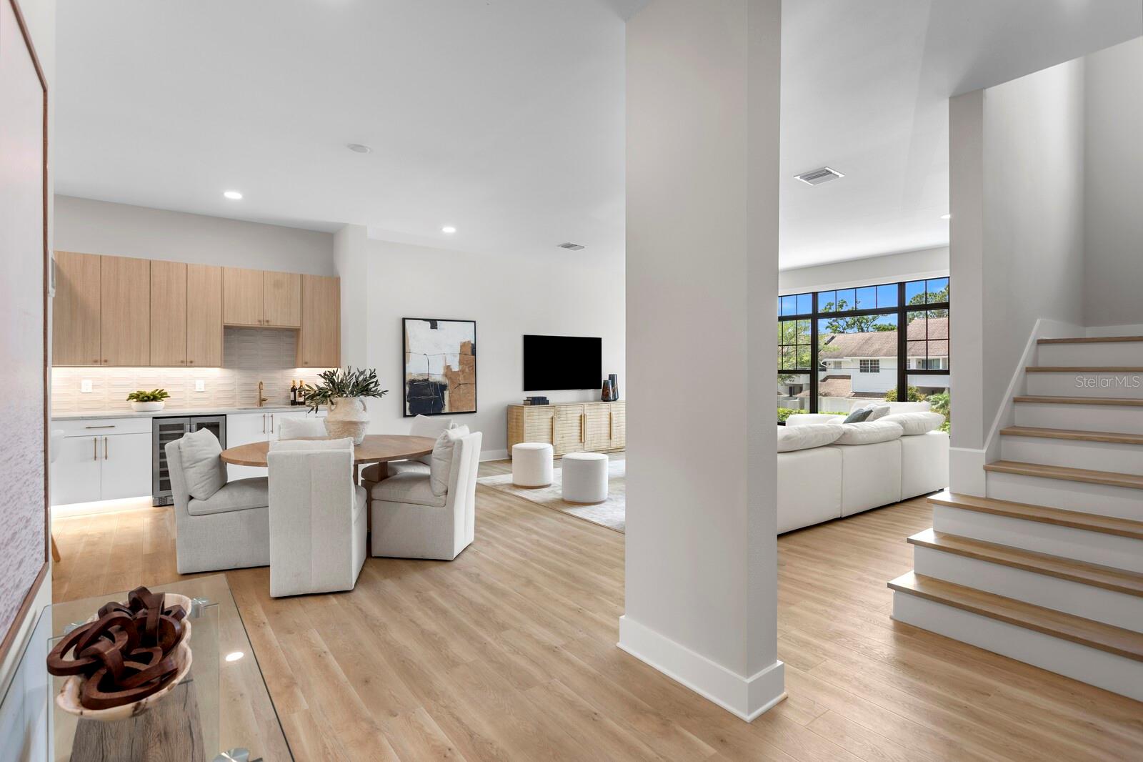 BAYSHORE RESIDENCES AND TOWNHOMES - Residential