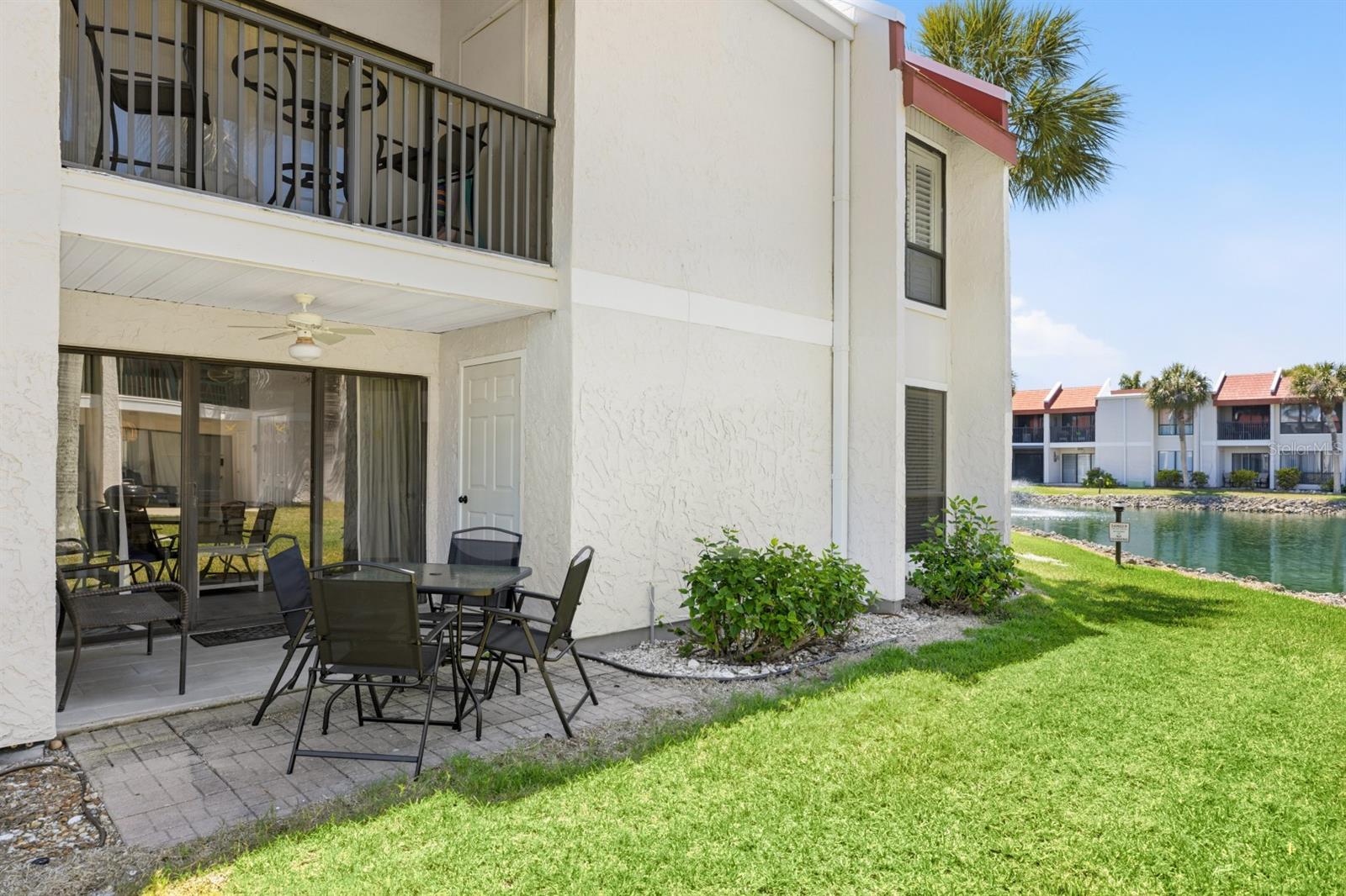 RUNAWAY BAY - Residential