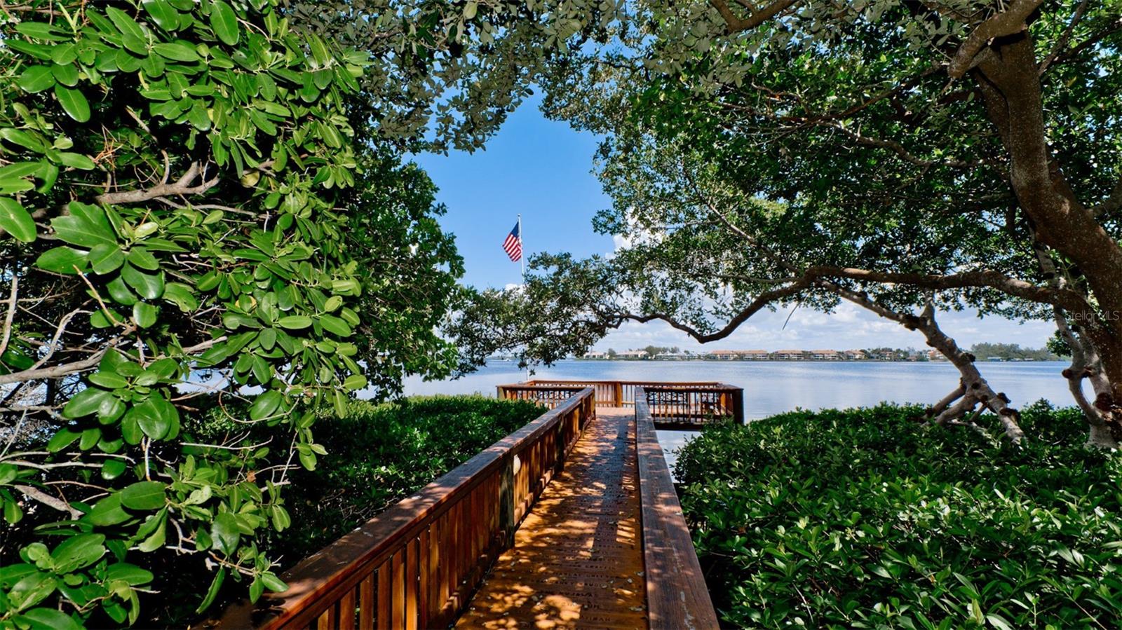 RUNAWAY BAY - Residential