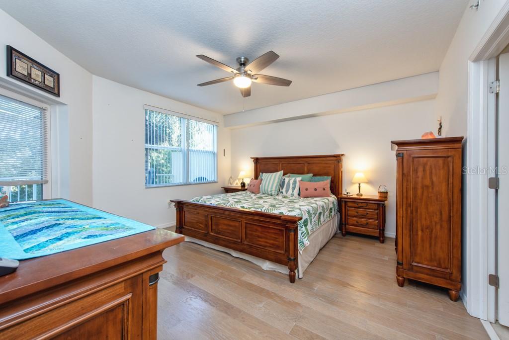 GOLF LAKE CONDO 2 AT EAST BAY - Residential