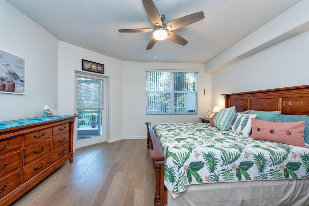 GOLF LAKE CONDO 2 AT EAST BAY - Residential