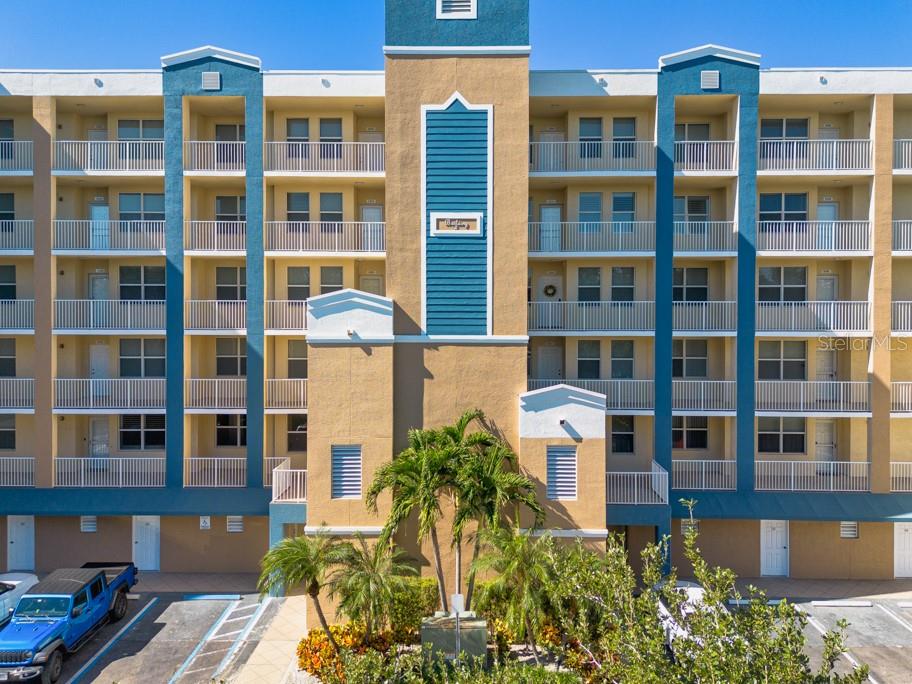 GOLF LAKE CONDO 2 AT EAST BAY - Residential