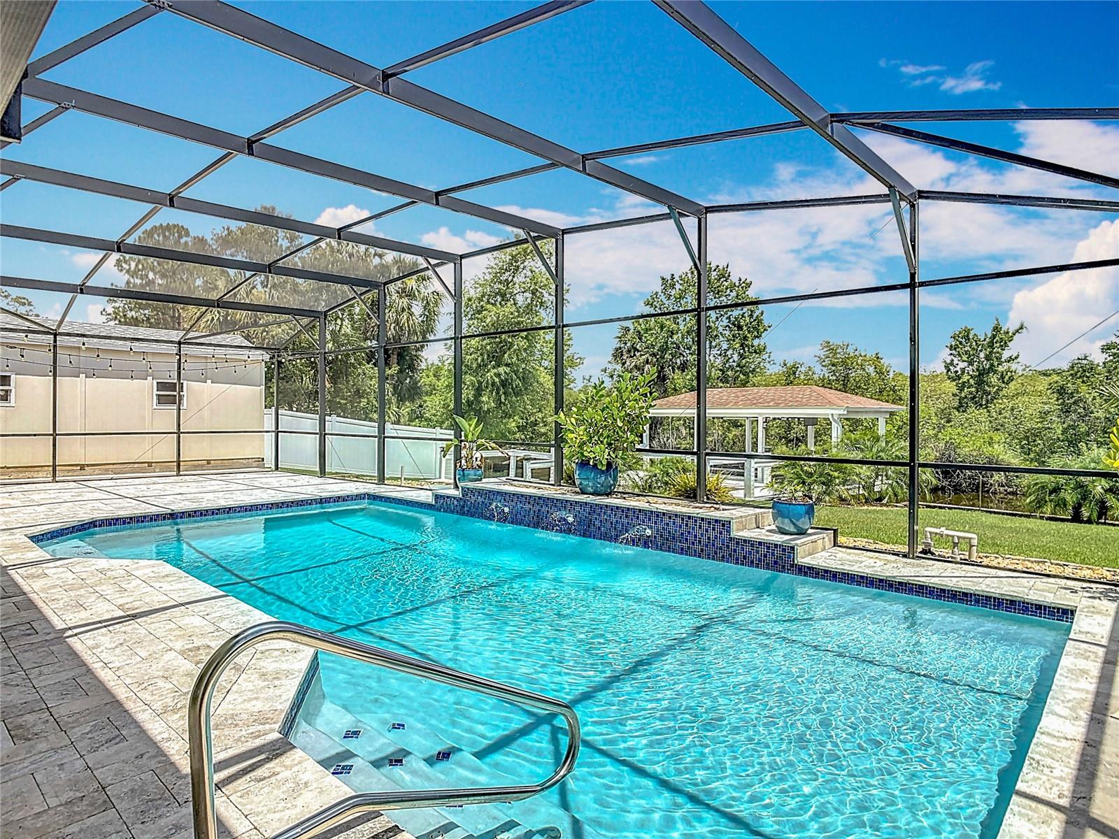 1520 STONE TRAIL