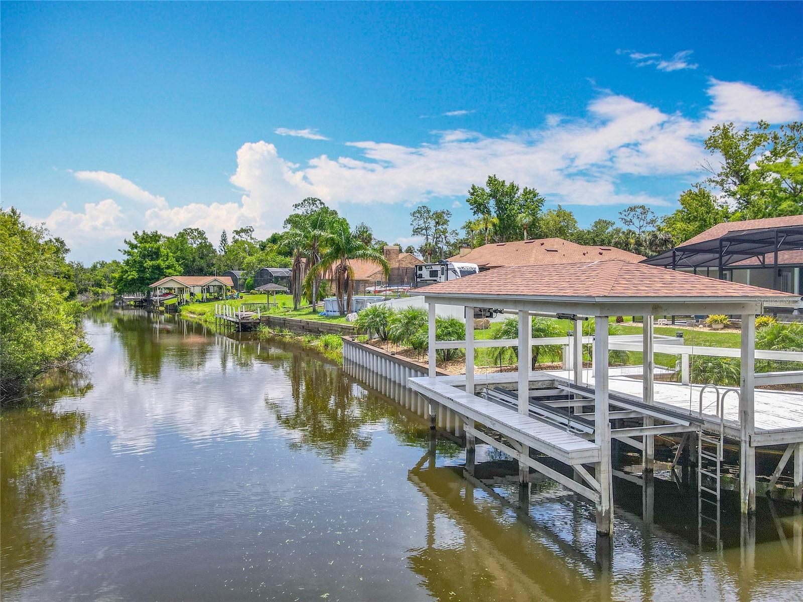 1520 STONE TRAIL