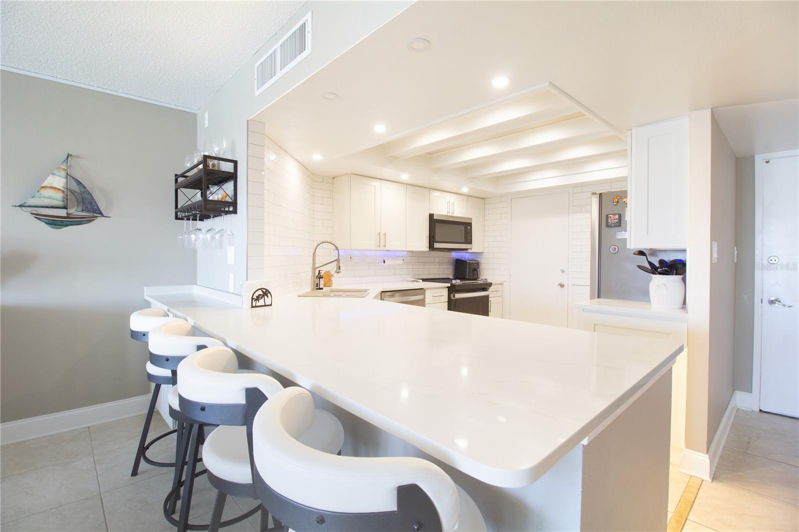 BAY ISLAND GROUP 1 - Residential