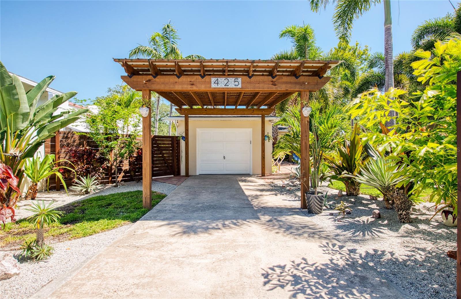 BAYOU BONITA SEC D - Residential