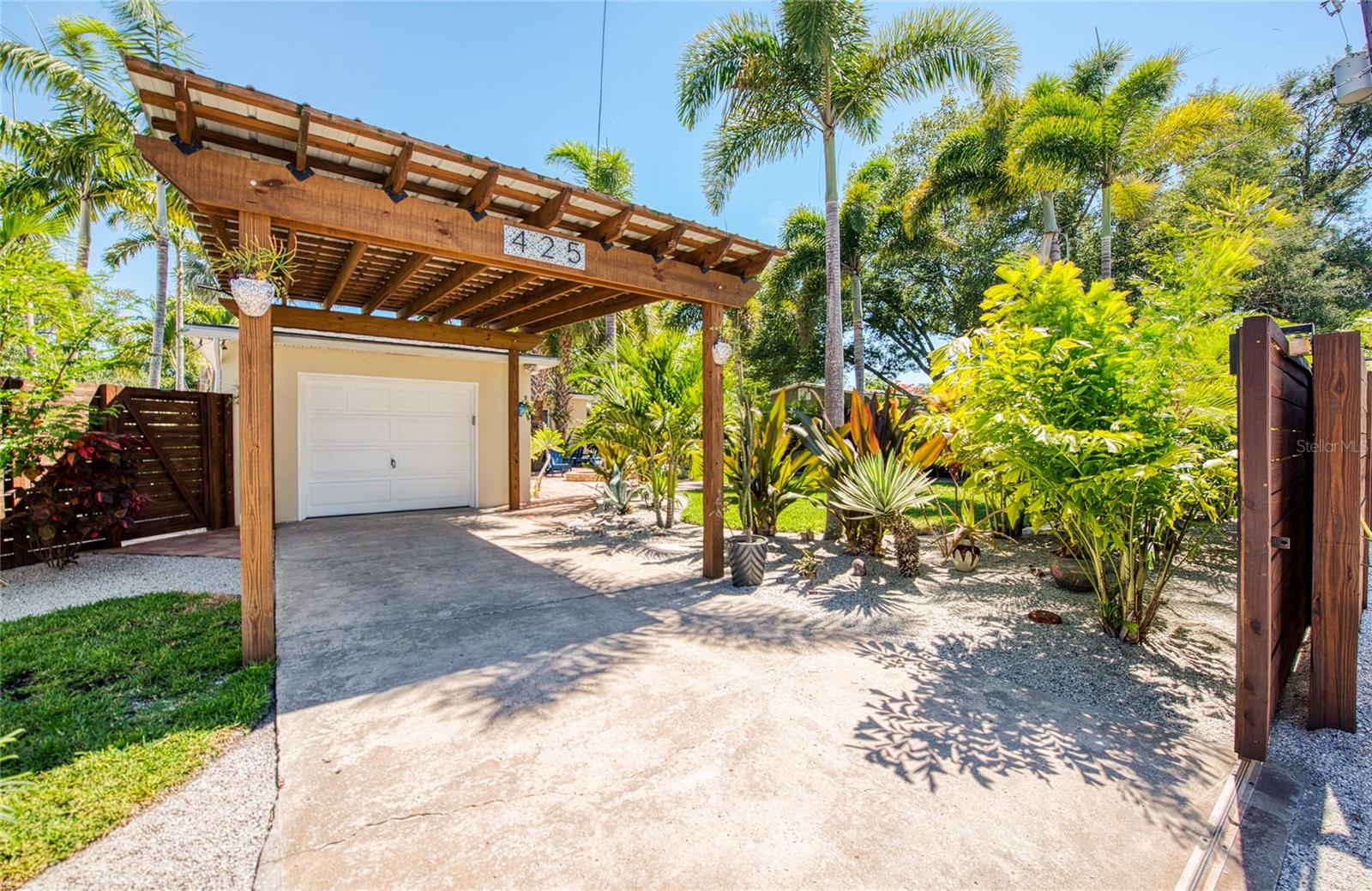 BAYOU BONITA SEC D - Residential